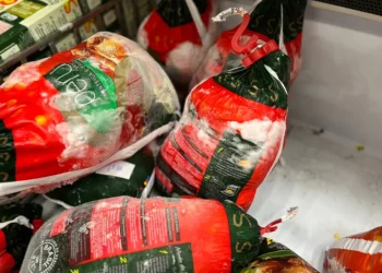 Preço médio da cesta natalina cai R$ 7 em 2023 em Natal, aponta Procon