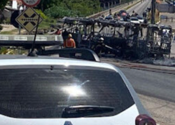 Suspeitos de furtar componentes de ônibus incendiado na zona Norte de Natal são presos