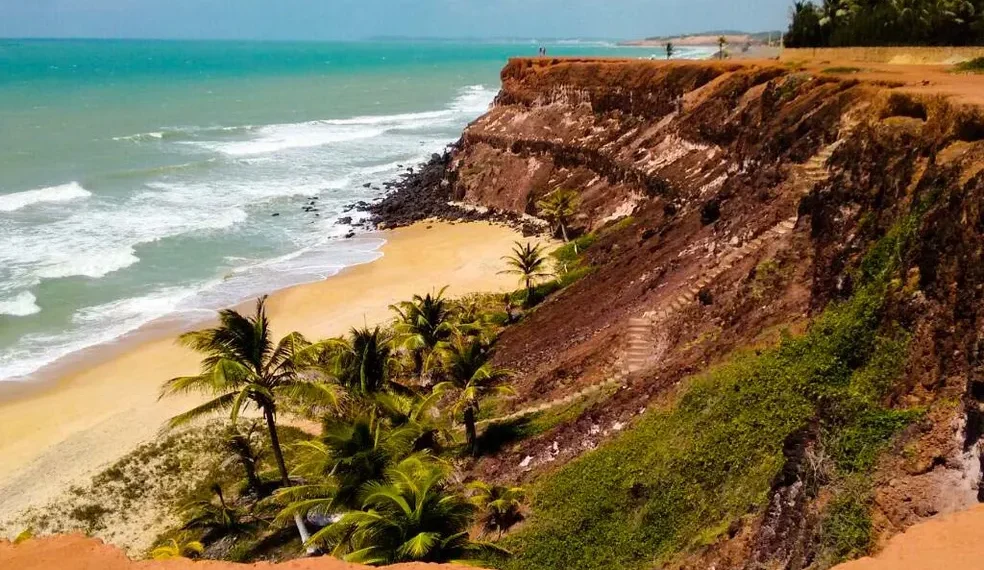 Estudo apresenta o mapa de risco da erosão costeira na praia de Pipa