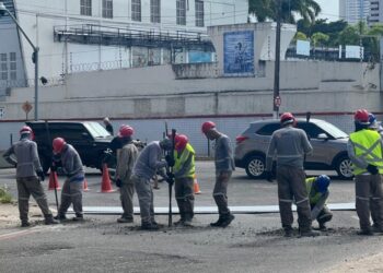 Trecho da avenida do Contorno é interditado nesta segunda, 22, para obras na Pedra do Rosário