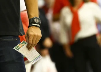 Mega-Sena acumula novamente e prêmio chega a R$ 120 milhões