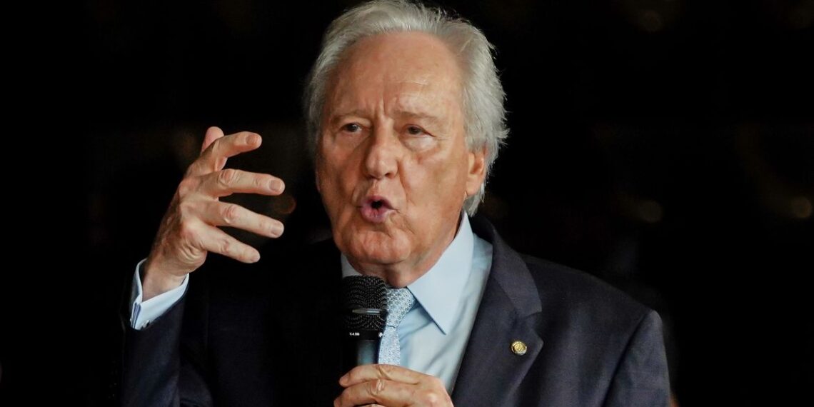 Terreno complexo e chuva dificultam captura de presos, diz Lewandowski