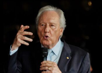 Terreno complexo e chuva dificultam captura de presos, diz Lewandowski