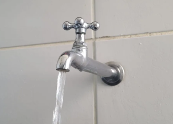 Dez bairros de Natal terão parada no abastecimento de água na segunda-feira (11)