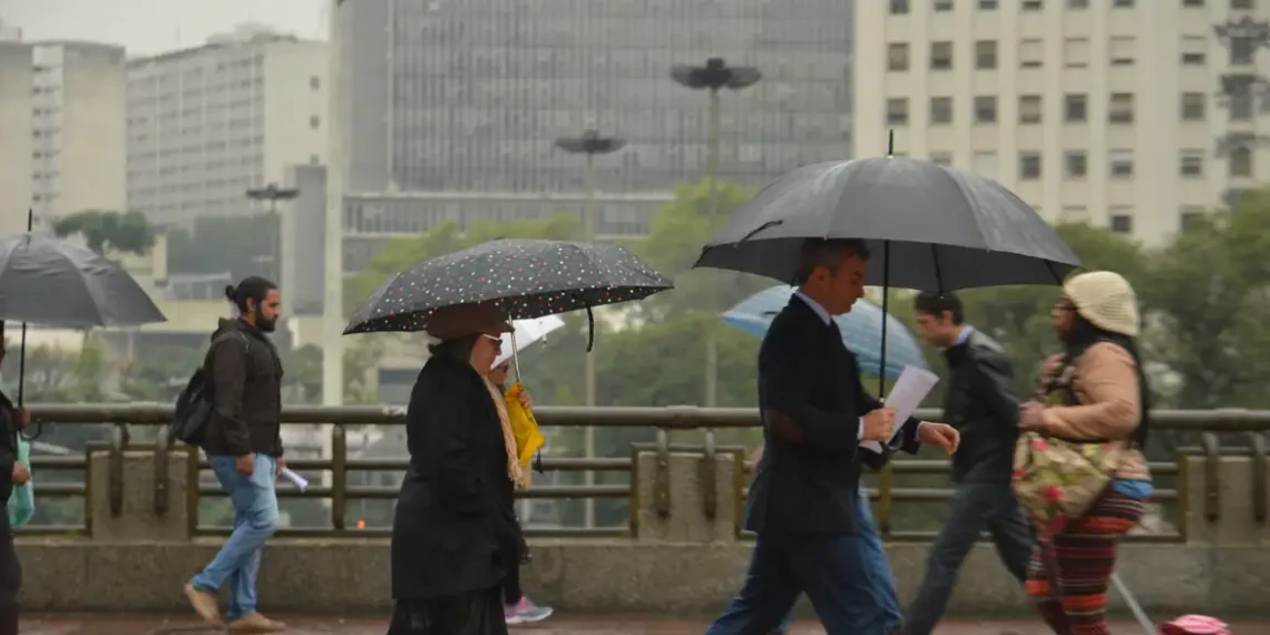 Fim do verão terá fortes chuvas em diversas regiões do país