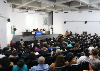 Após 21 anos, professores da UFRN vão fazer greve por tempo indeterminado