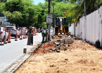 Intervenções da Prefeitura de Natal nas calçadas atingem 72% de execução