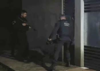 Dupla é presa por 11 roubos a cofres de postos na Grande Natal; prejuízo de R$ 400 mil