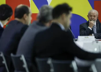 Siderúrgicas anunciam R$ 100,2 bi em investimentos no Brasil até 2028