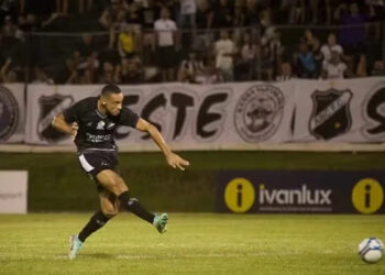 Com “gol salvador” ABC volta a vencer em seus domínios