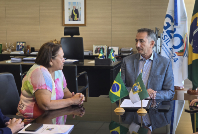 Governadora apresenta ao MIDR Lei que institui Sistema Estadual de Operação e Manutenção do PISF
