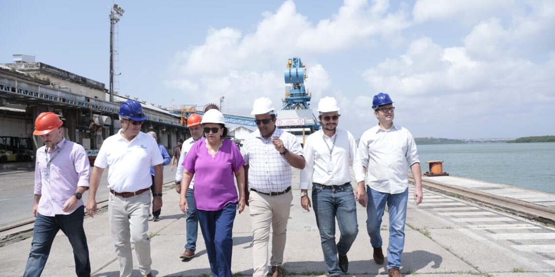 Porto de Natal embarca 6 mil toneladas de frutas semanalmente