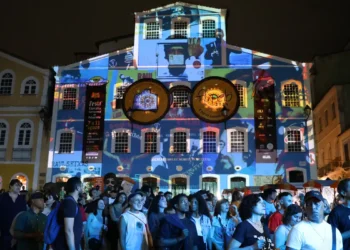 “Meu pai segue mais vivo que muitos vivos”, diz filha de Raul Seixas