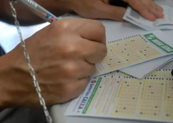 Mega-Sena sorteia nesta terça-feira prêmio acumulado em R$ 43 milhões