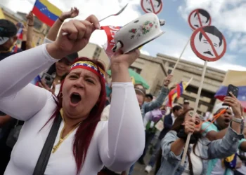 Venezuela: opositores não apresentam atas à Justiça e questionam CNE