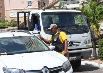 Prefeitura de Parnamirim encerra Semana Nacional do Trânsito com blitz educativa