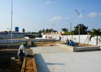 Construção de novas praças em Parnamirim segue em ritmo acelerado
