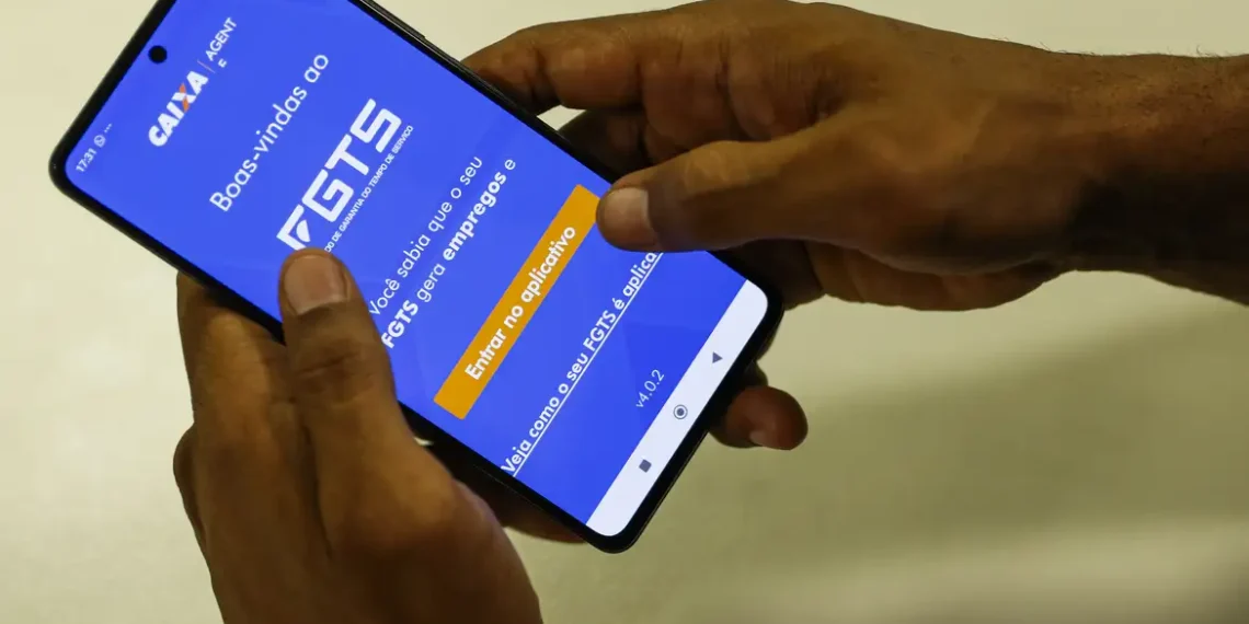 Governo quer extinguir o saque-aniversário do FGTS