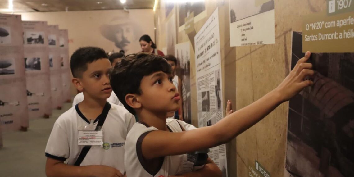 Estudantes de Parnamirim participam de programação cultural no CCTV