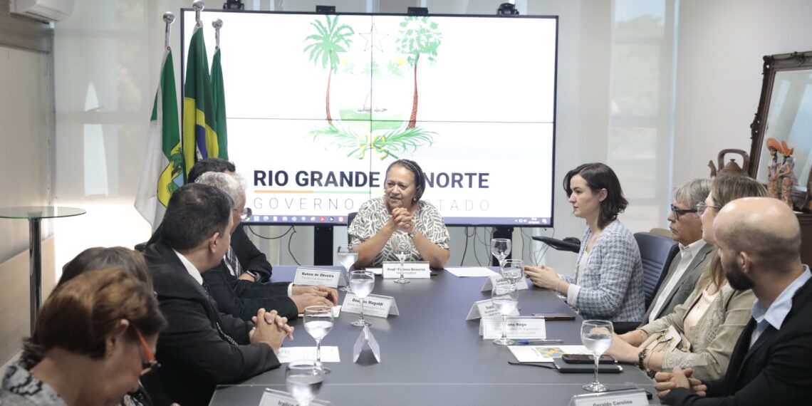 Em parceria com Igreja, Governo do RN distribui mais de 480 poltronas para rede de saúde