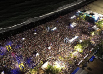 Mais de 70 mil pessoas curtiram a segunda noite de shows do Festival Vem Verão