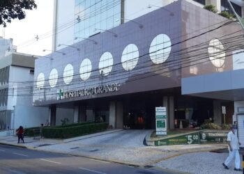Médicos de cooperativa paralisam cirurgias realizadas pelo SUS em hospitais particulares do RN por atraso de pagamento