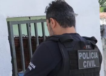 Mulher é presa após se passar por sequestrador e exigir R$ 3 mil de família de criança desaparecida no RN