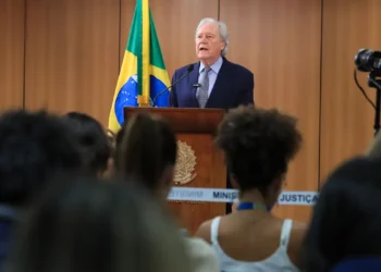 Nova versão da PEC da Segurança reforça autonomia de governadores