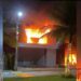 Casa de luxo em Nova Parnamirim é destruída por incêndio