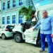Novo prefeito de Canguaretama faz desfile de carros e expõe frota sucateada