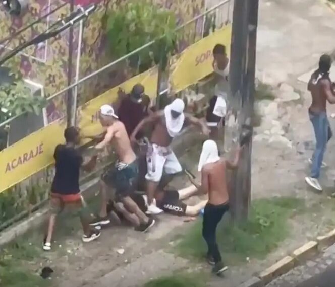 Confronto entre torcidas no Recife deixa feridos e destruição nas ruas