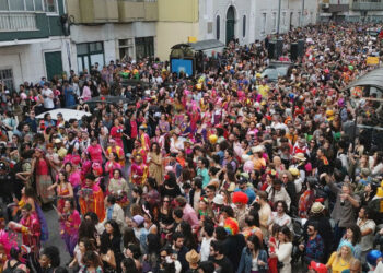 Preparação física para o Carnaval: como aproveitar a folia com energia