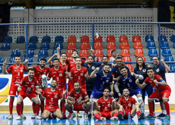 Futsal: América e Apodi vencem e seguem na Copa do Brasil