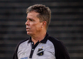 Técnico Evaristo Piza enxerga a necessidade de contratação para a Série C