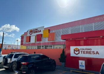 Colégio Teresa promove aulão com supertime de professores para reforçar preparação rumo ao ENEM e vestibulares