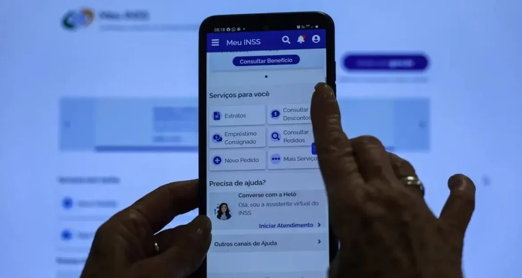 Reembolso de descontos indevidos do INSS começa nesta segunda-feira