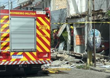 Laje cai e mata uma pessoa na Zona Leste de Natal