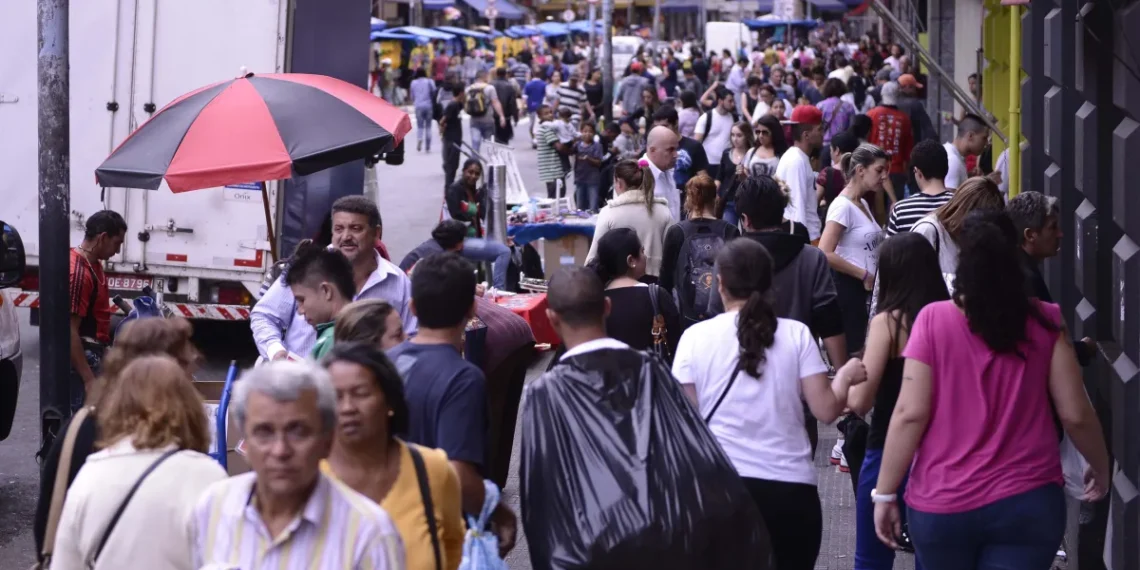 Senadores preparam “arsenal” e levam aos EUA até resposta sobre 25 de Março