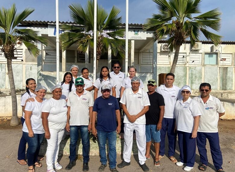 Terceirizados da JMT entram em greve no Hospital de Caraúbas