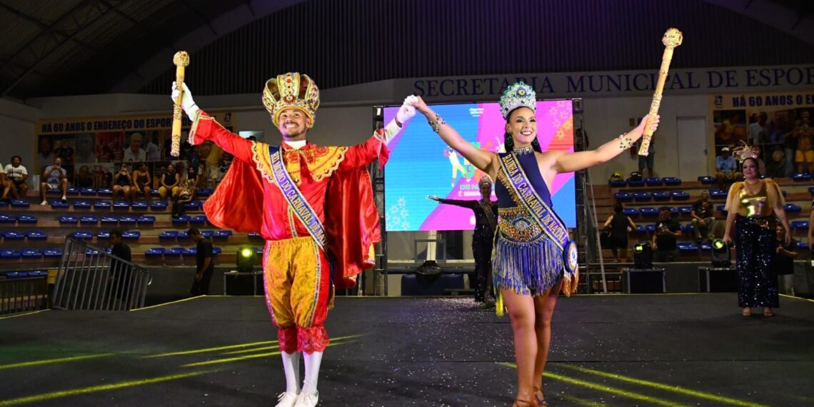 Natal escolhe Rei Momo e Rainha do Carnaval 2026 em noite de festa, alegria e tradição