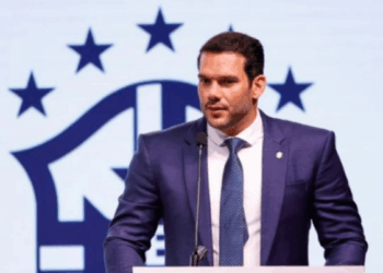 CBF lança programa para profissionalizar a arbitragem no Brasil