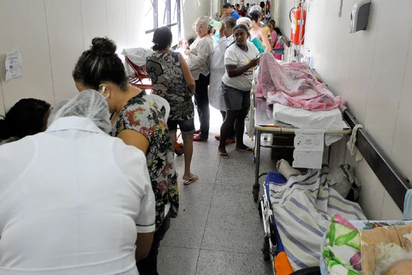 Hospitais do RN operam no limite da capacidade e transformam alta ocupação em rotina permanente