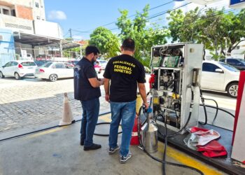 Operação nacional intensifica fiscalização em bombas de combustíveis e produtos da cesta básica