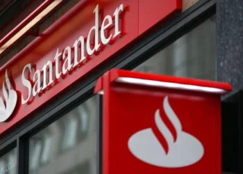 Santander abre vagas de emprego em Natal e Mossoró