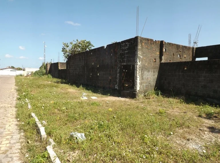 RN acumula obras públicas que nunca terminam