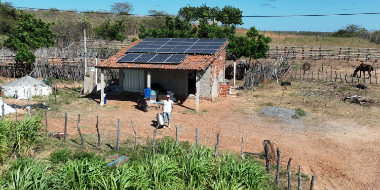 Cobrança de ICMS sobre energia solar é suspensa pela Justiça em município potiguar