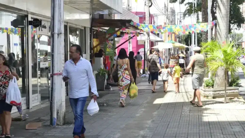 Comércio de Natal terá horário alterado na Sexta-Feira Santa; veja como funciona