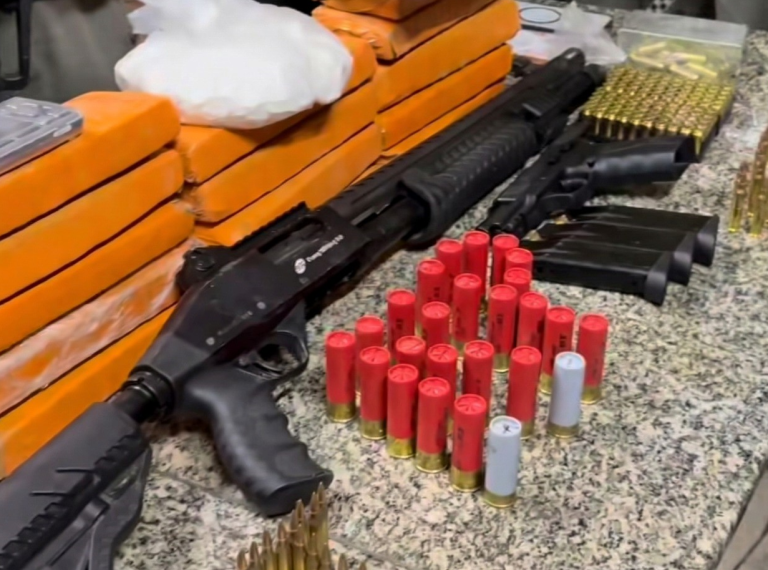 VÍDEO: irmãos suspeitos de chefiar tráfico no Oeste são presos durante operação em Mossoró