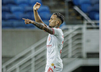 Estreia: Cassiano faz 2 na vitória do América na Copa do Nordeste