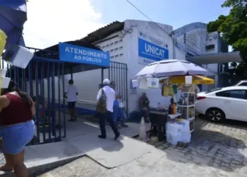 Vergonha: rede de saúde de Natal opera com metade do estoque de medicamentos